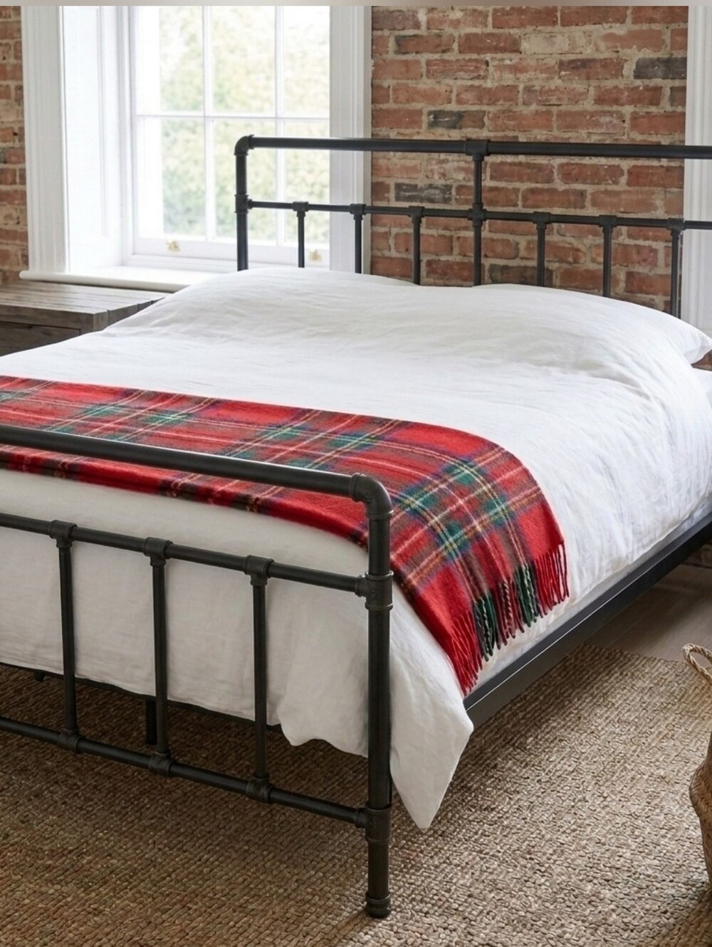 Edinburgh | Wool Throw With Fringe